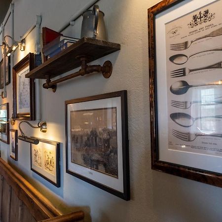 Hotel Kings Arms Bradford-On-Avon Exterior foto